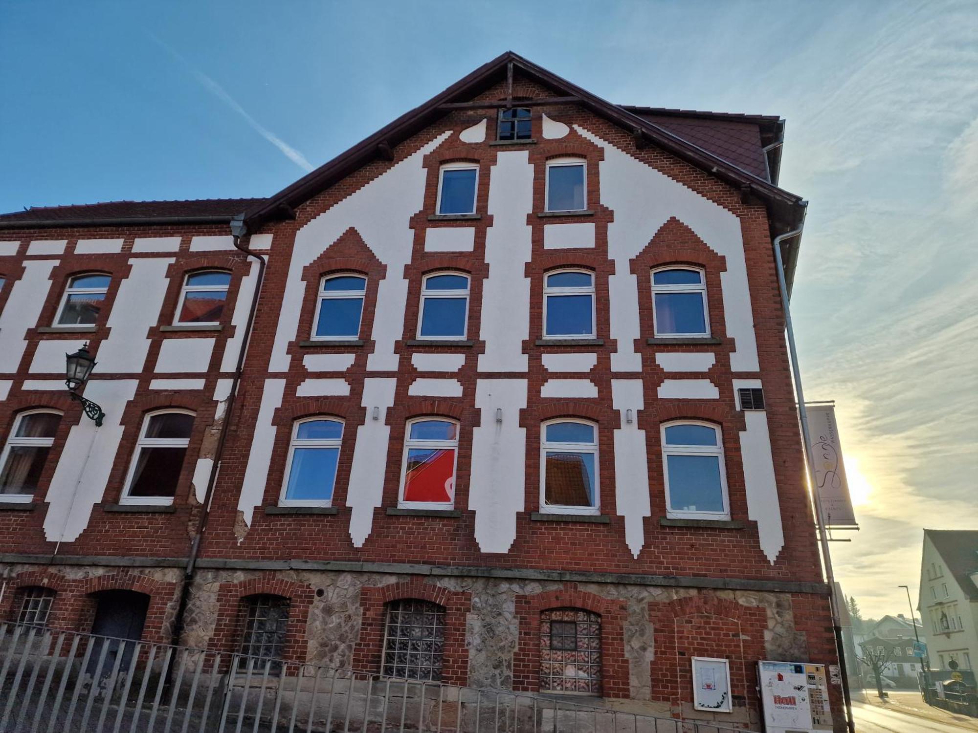Zur Sonne "Gasthaus-Bar-Events" Poppenhausen Exterior photo