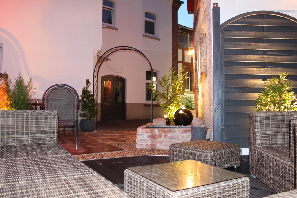 Zur Sonne "Gasthaus-Bar-Events" Poppenhausen Exterior photo